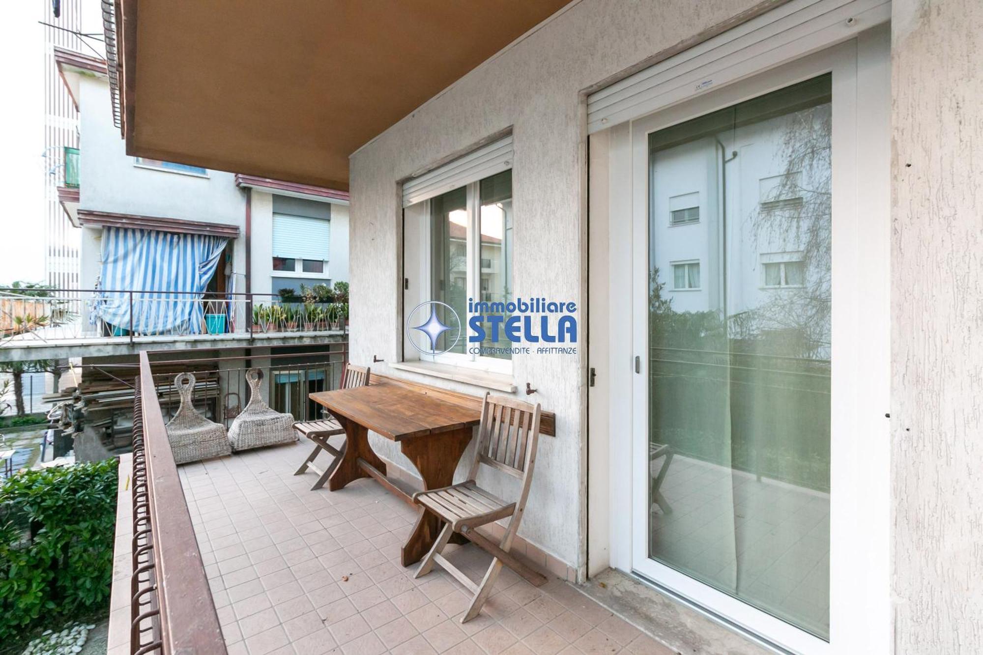Condominio Secchiati 利多迪迪耶索洛 外观 照片